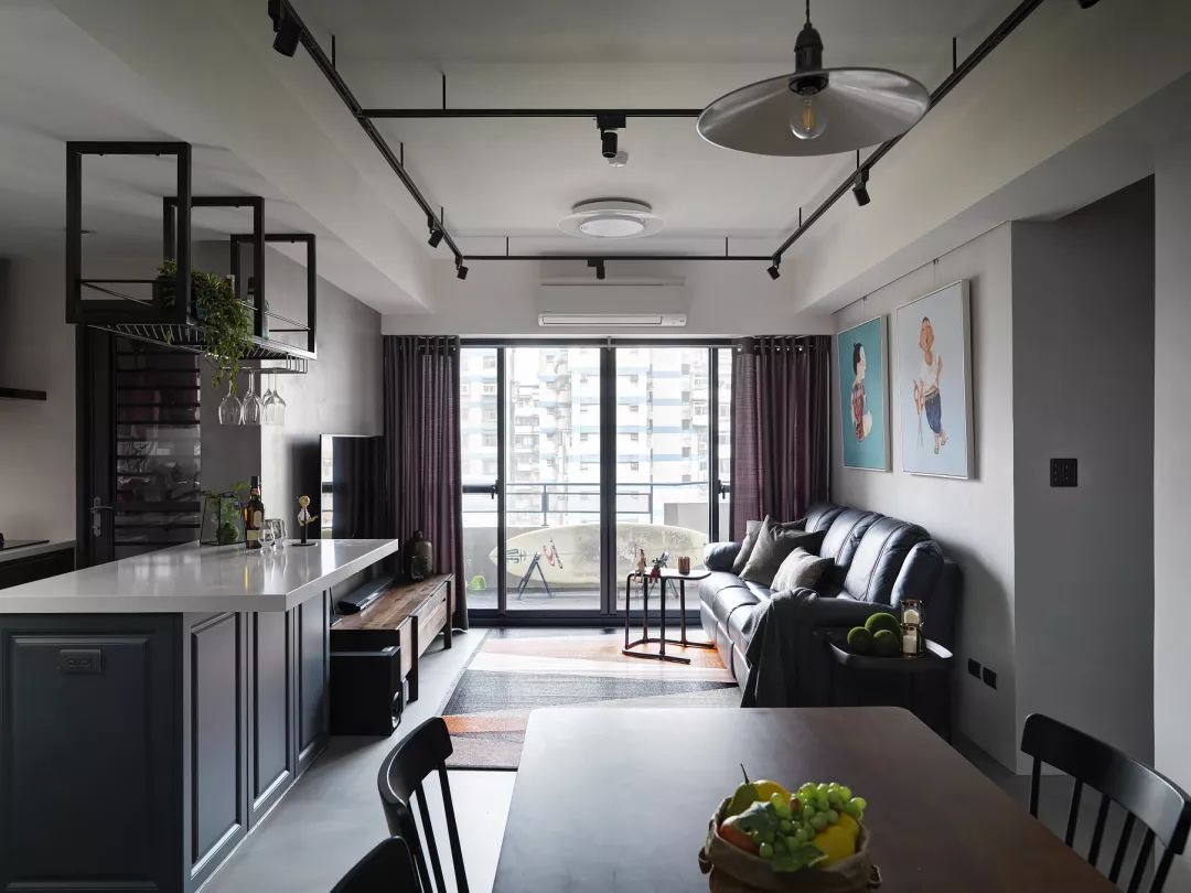 现代工业风风格家装设计室内装修效果图-客餐厅 现代工业风风格家装设计室内装修效果图-客餐厅