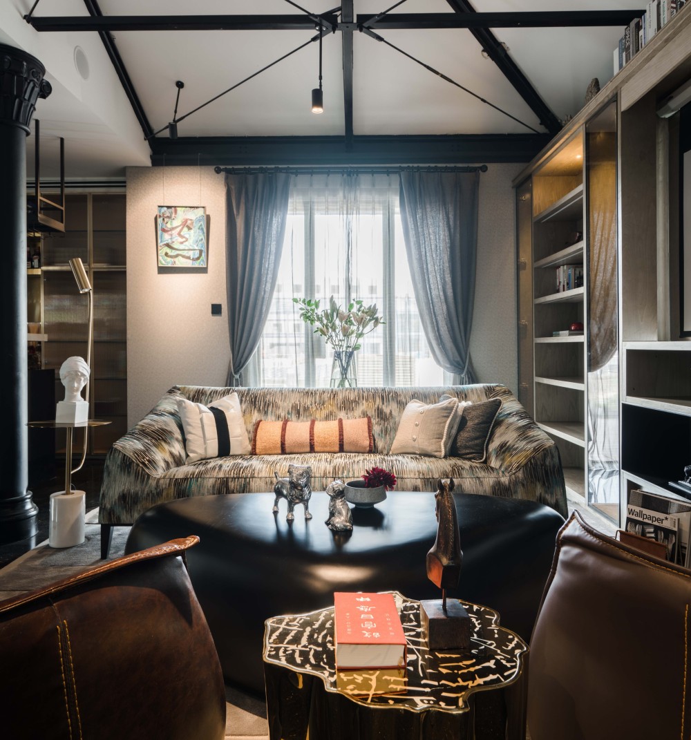 欧式古典混搭风格室内家装案例效果图-客厅 欧式古典混搭风格室内家装案例效果图-客厅